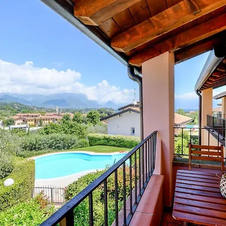 Casa Delisa Dom wakacyjny Manerba del Garda
